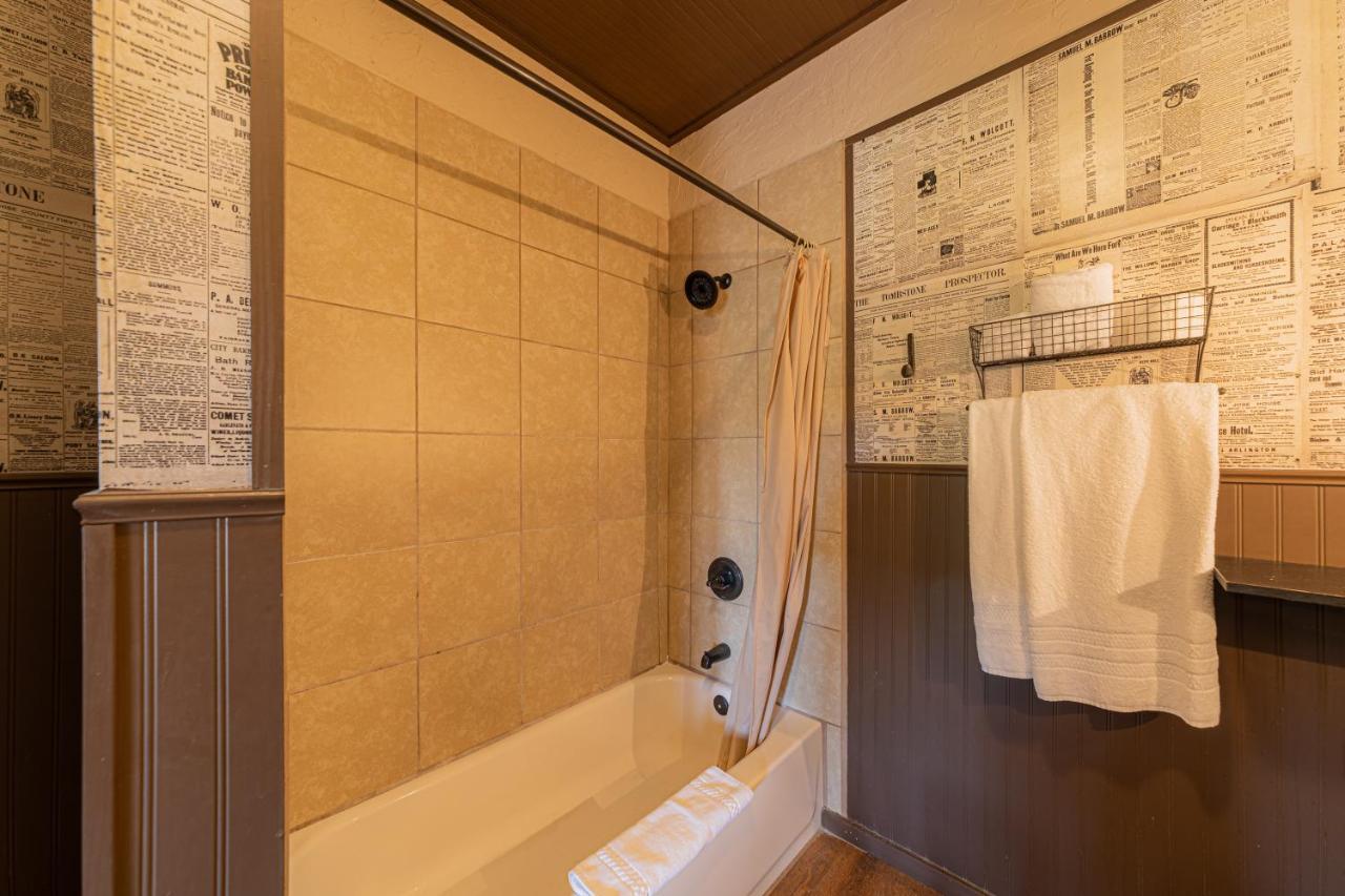 -Pet Friendly- Miners Cabin #6 - King Bed With Private Balcony 图姆斯顿 外观 照片