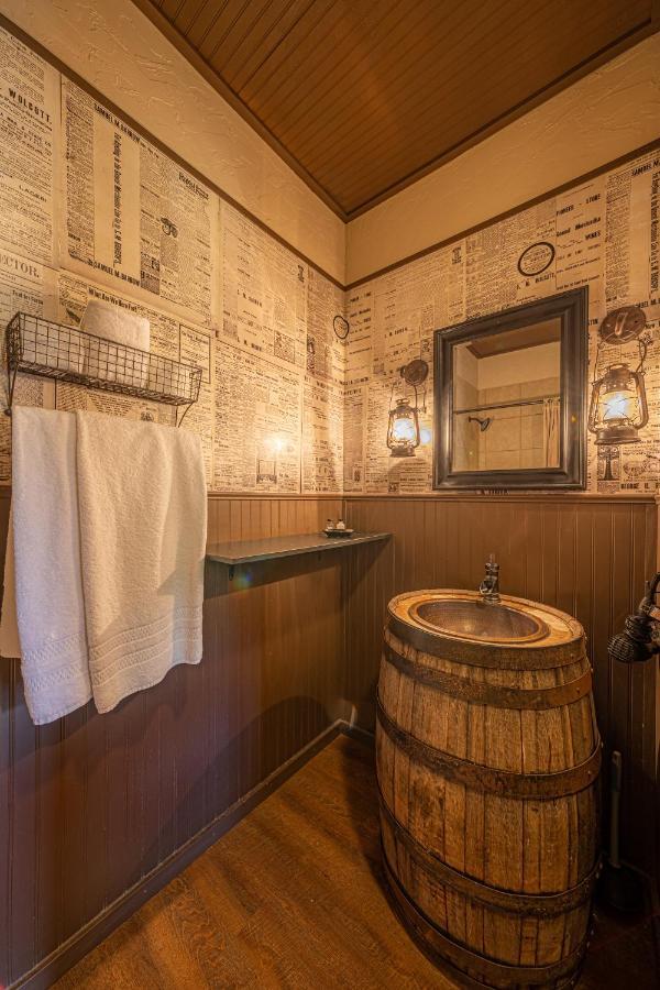-Pet Friendly- Miners Cabin #6 - King Bed With Private Balcony 图姆斯顿 外观 照片
